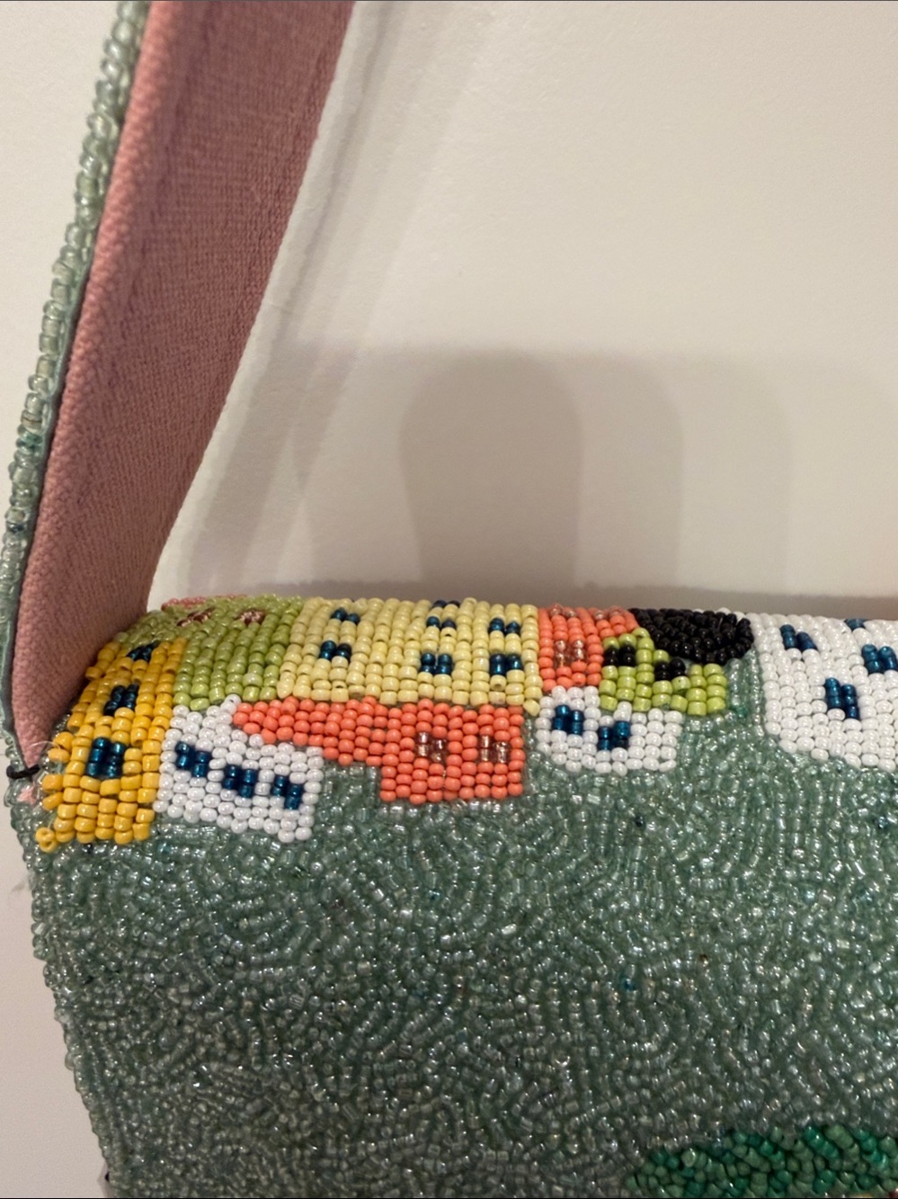 NTW-NEW VIRAL Beaded Amalfie Cityscape Shoulder Bag in Green, Yellow & Pink - Picture 10 of 11